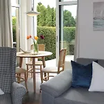 Haus Borussia 公寓 Ostseebad Kühlungsborn