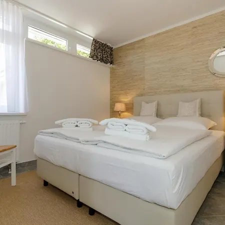 Haus Borussia Apartment *